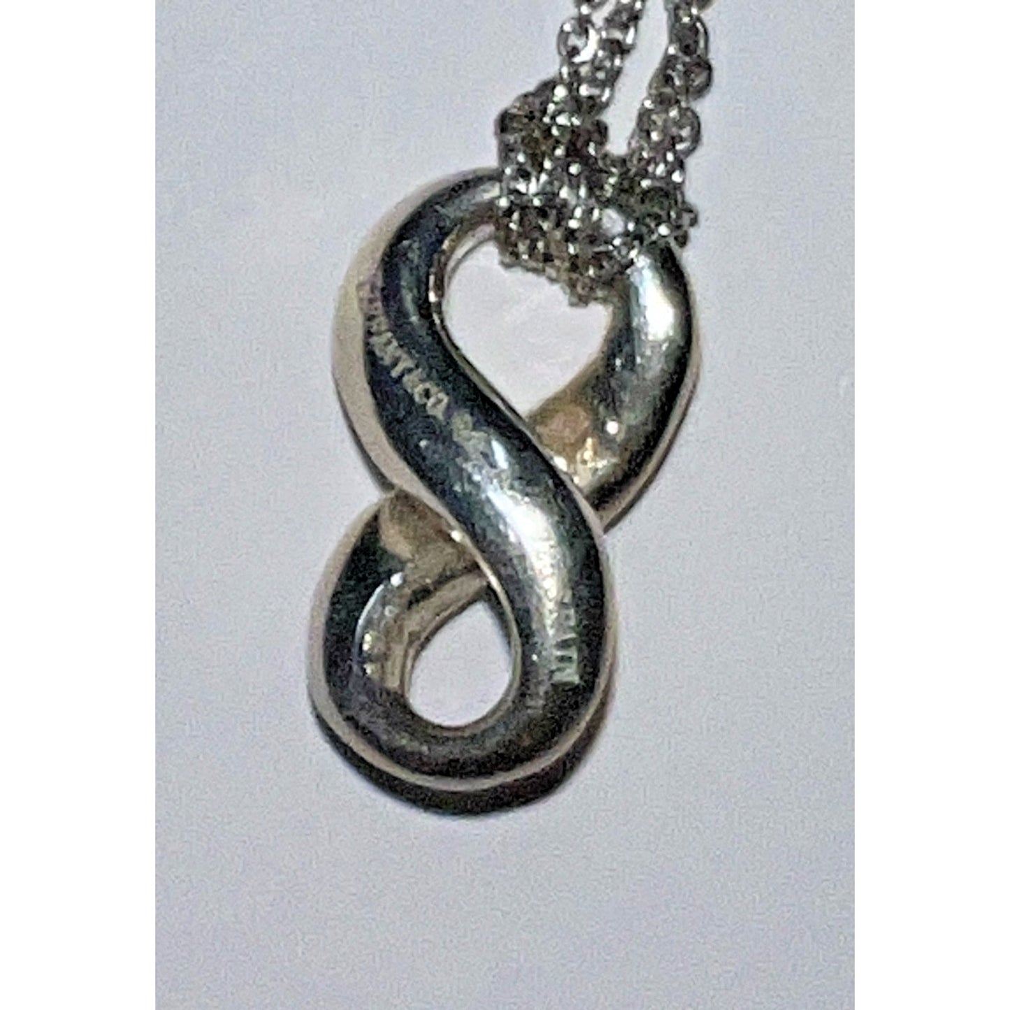 Tiffany & Co. Infinity Pendant Necklace 925 Sterling Silver Made in Spain – 8g