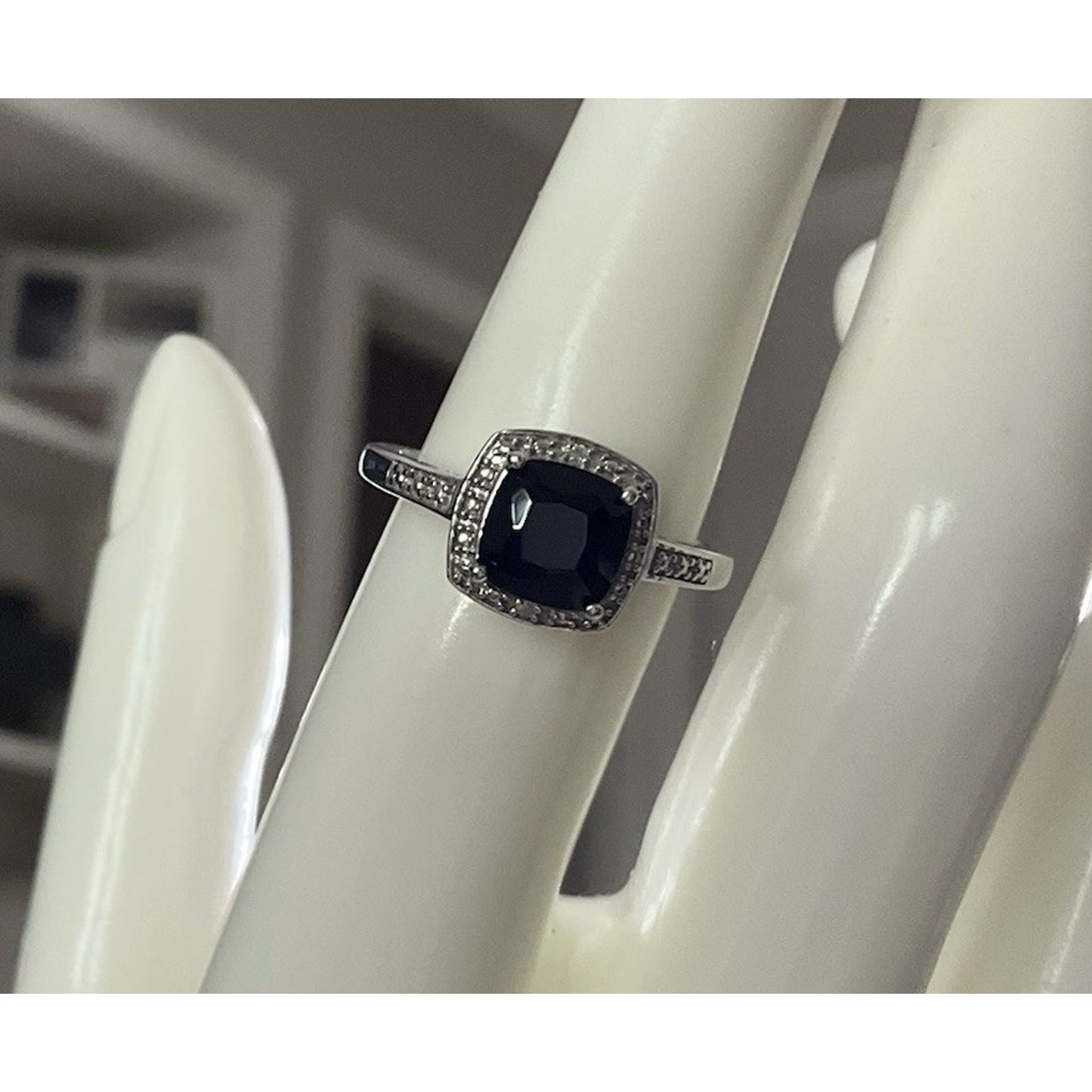 Sterling Silver 925 M Black Onyx Halo Ring CZ Accents Size 7.5