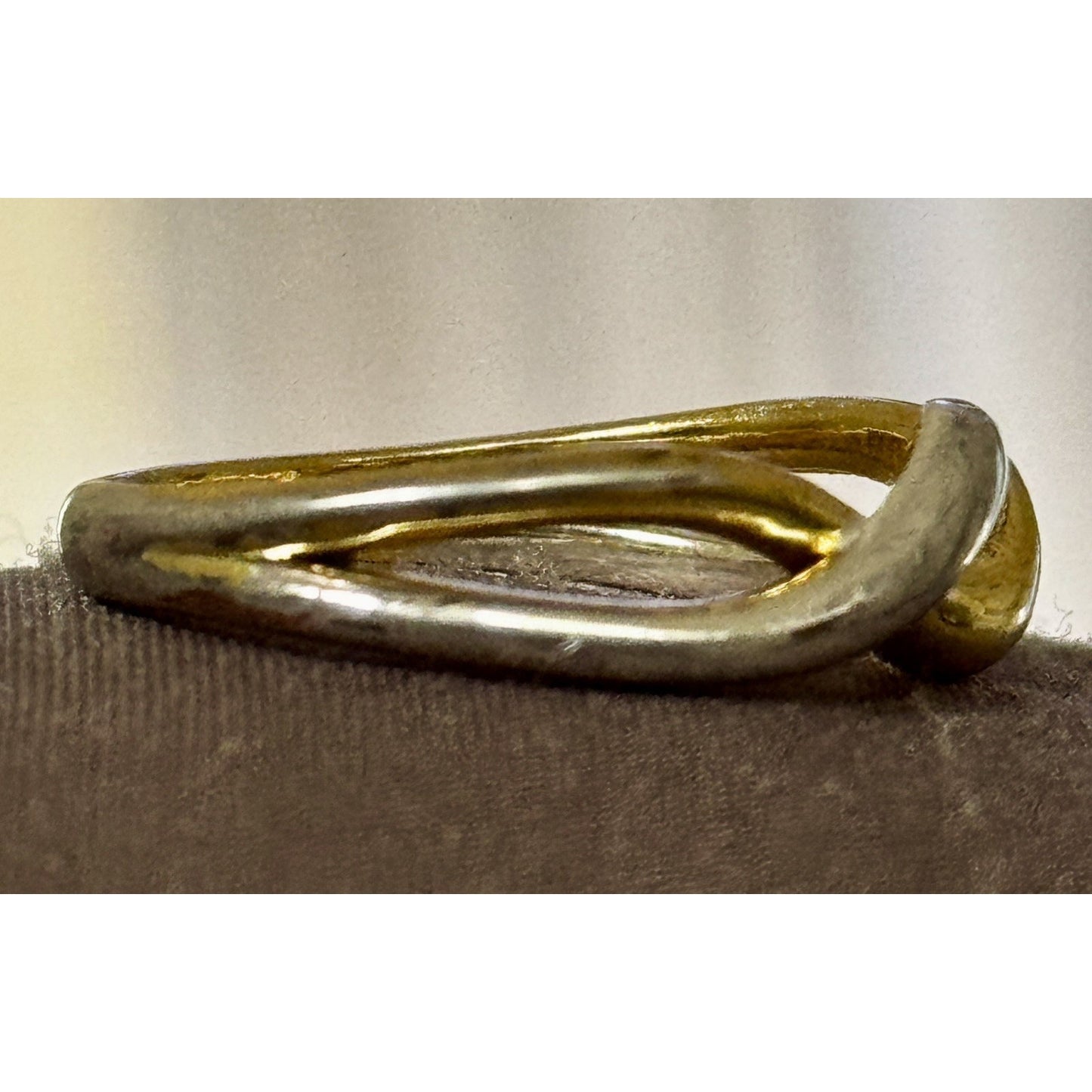EVRY Jewels Two Tone Infinity Crossover Ring Gold Silver Tone Size 10