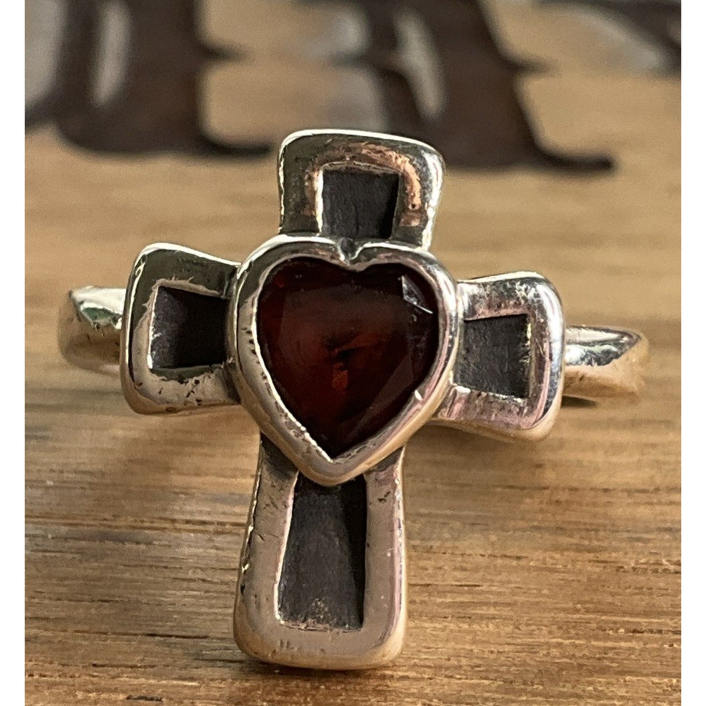 Retired James Avery Religious Garnet Heart Cross Sterling Silver Ring Size 5.5