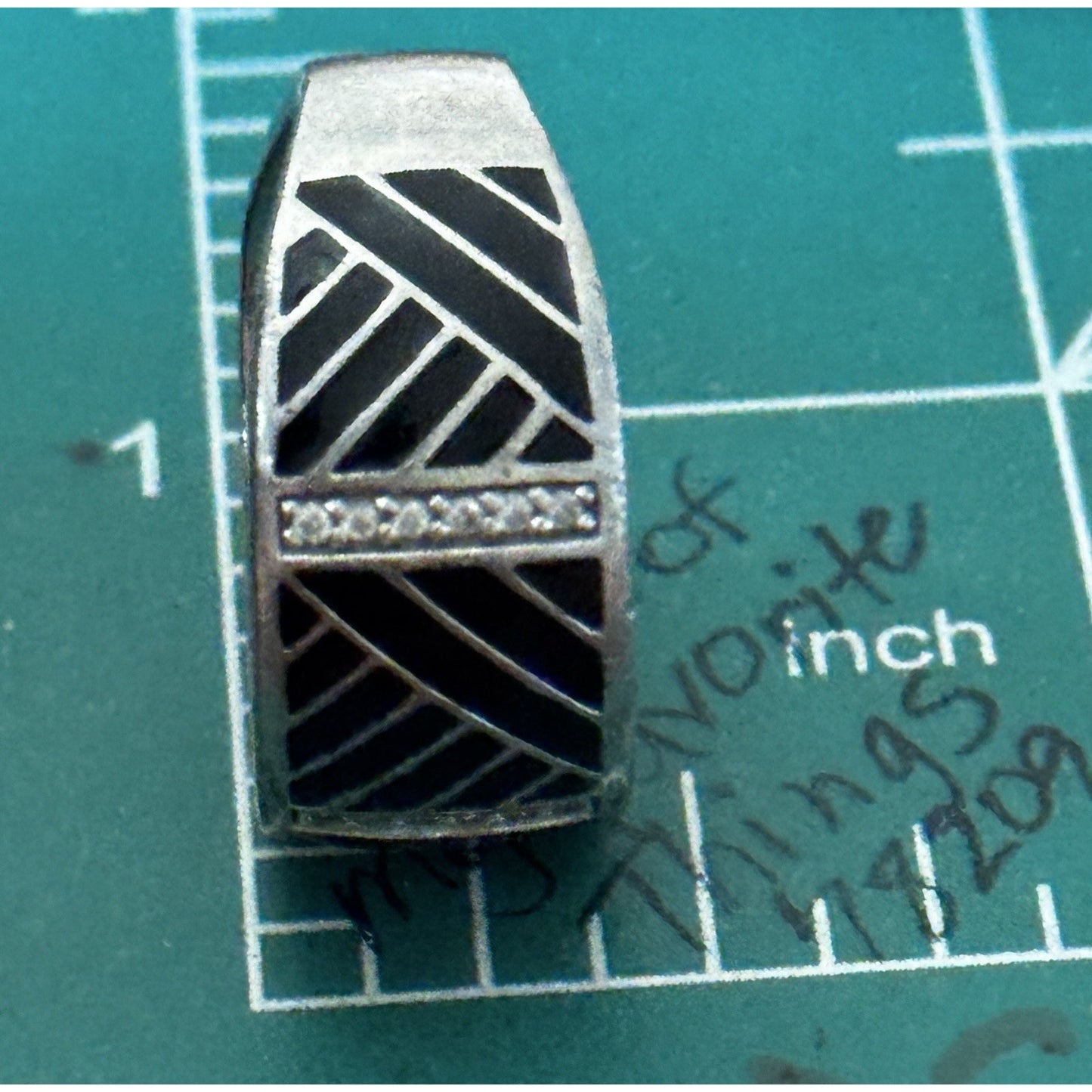 Belle Étoile Laguna Ring Sterling Silver Black Enamel Size 6.5 SOLD OUT