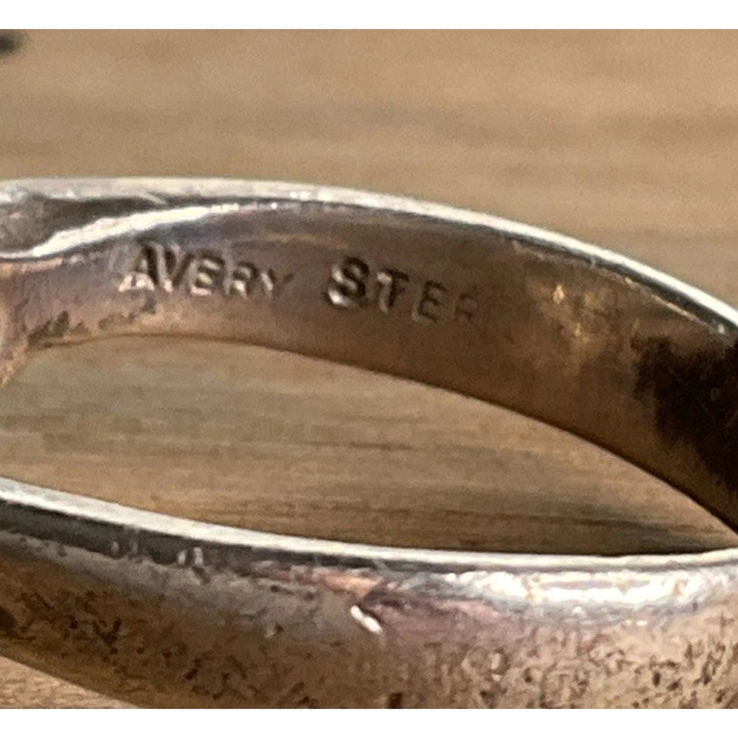 James Avery Retired Sterling Silver Claddagh Heart Ring Size 6.5