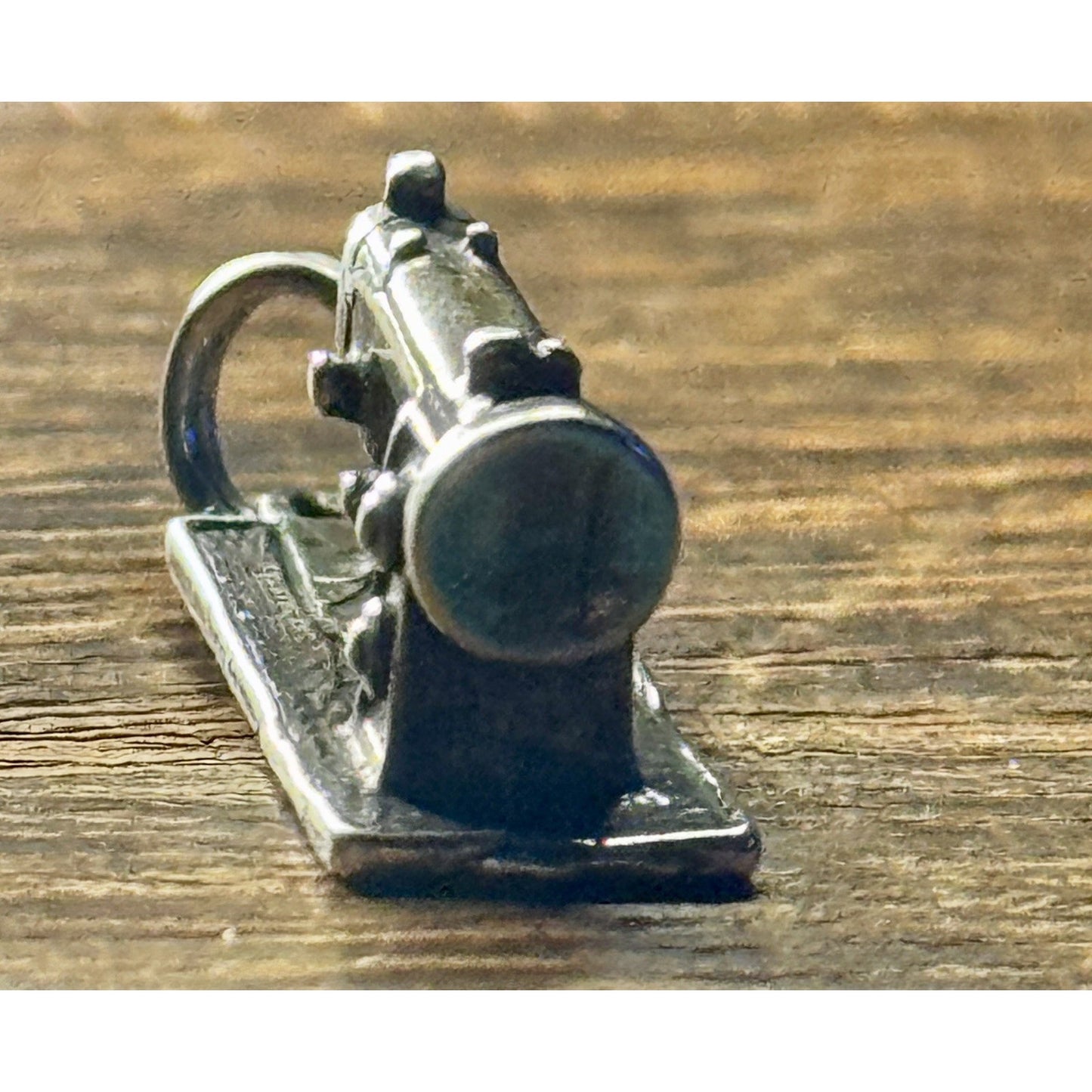 Vintage Sterling Silver 3D Detailed Sewing Machine 925 Charm