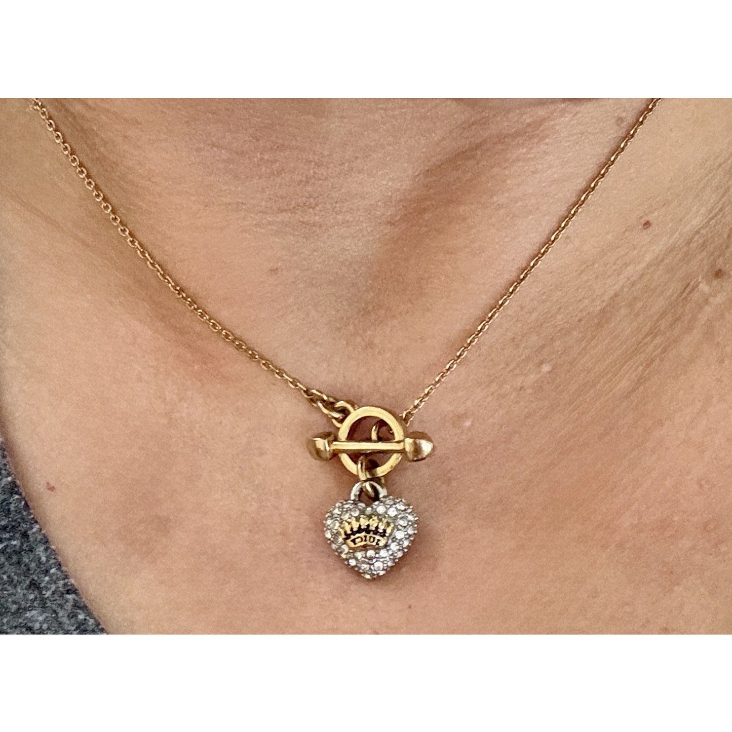 Vintage Juicy Couture Gold Tone Pavé Crystal Crown Heart Toggle 16” Necklace Y2K