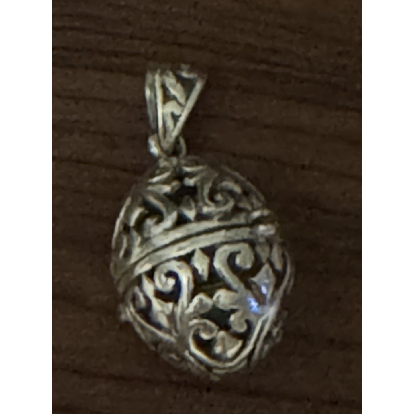 Vintage Sterling Silver 925 Ornate Filigree Egg Locket Pendant 1” Hinge Opens