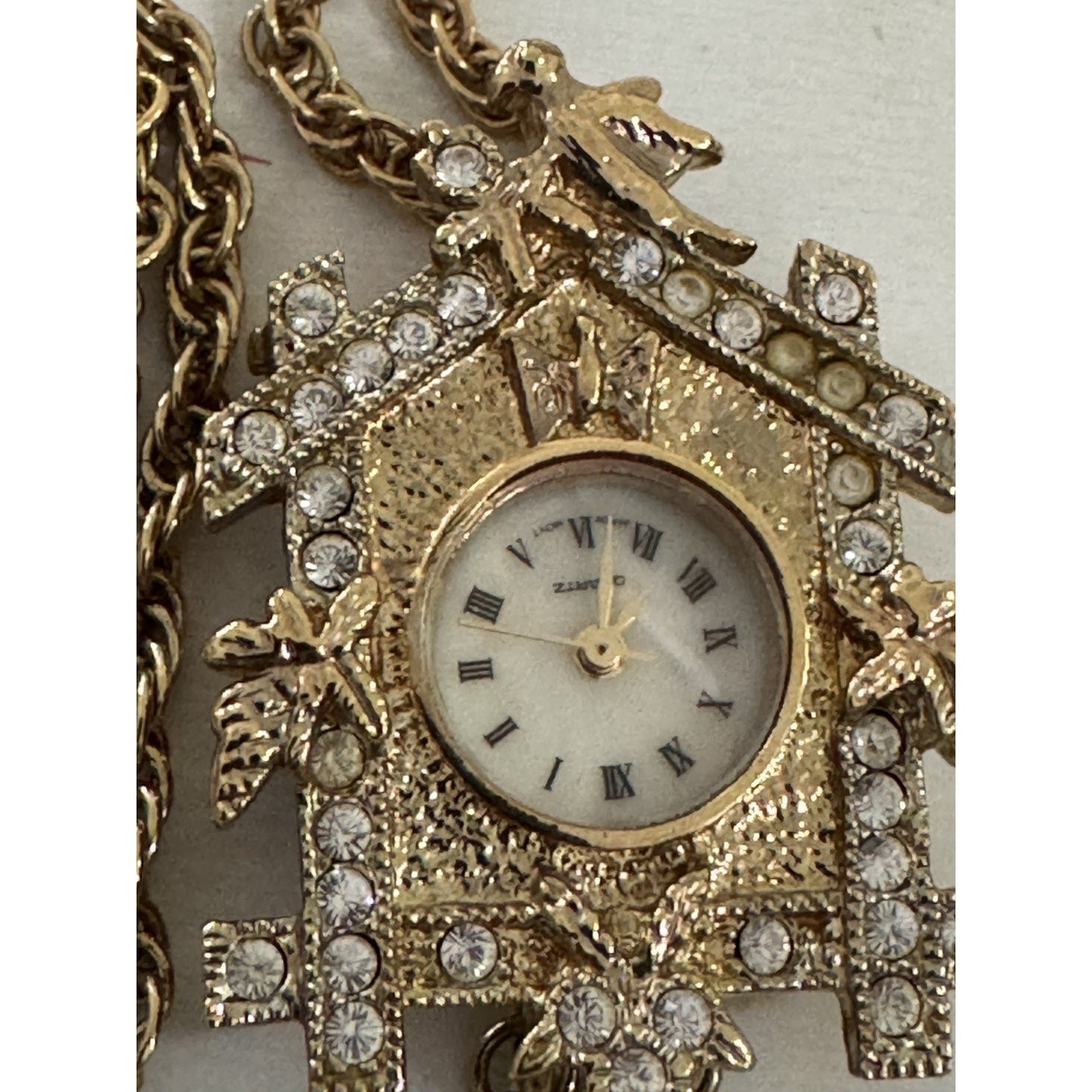 Vintage Lind 14KGE Rhinestone Cuckoo Clock Quartz Watch Brooch Pendant