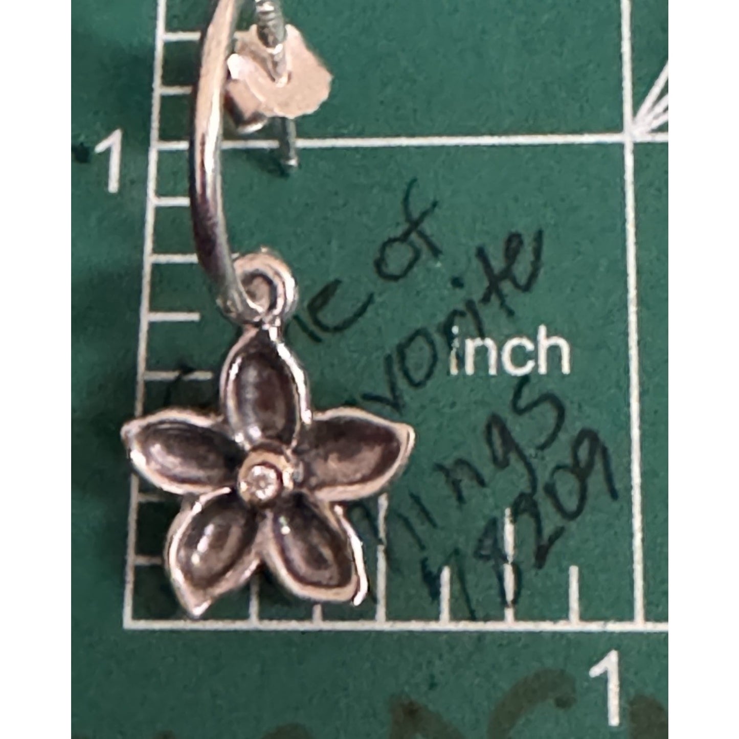 Retired Pandora Sterling And Gold Diamond Flower Changeable Earrings
