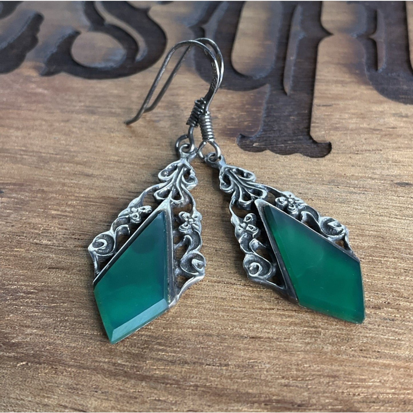 Vintage Green Onyx Art Nouveau Vines Sterling Silver Earrings