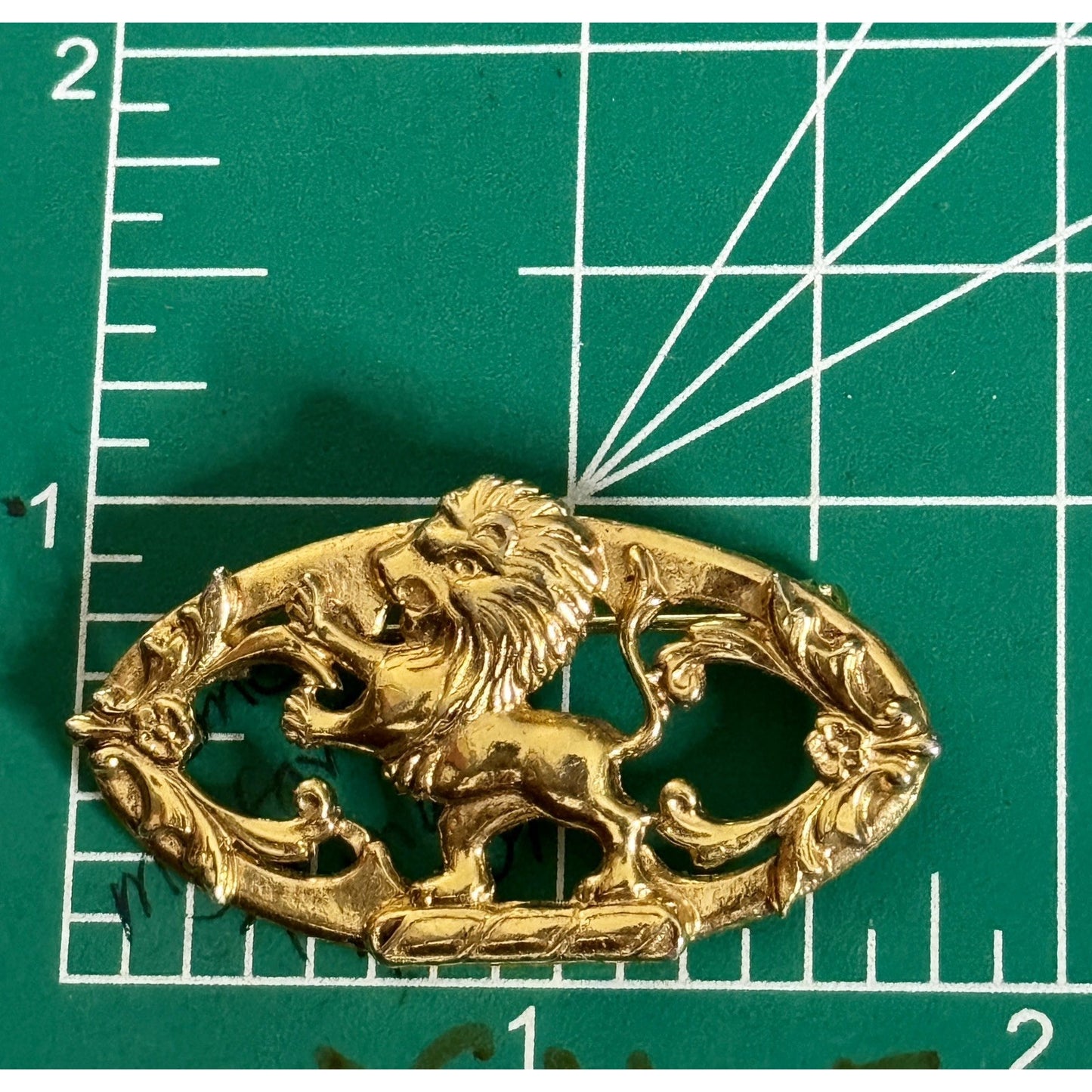 Vintage Florenza Lion Rampant Brooch Gold Tone Heraldic Pin 60-70’s Mid Century