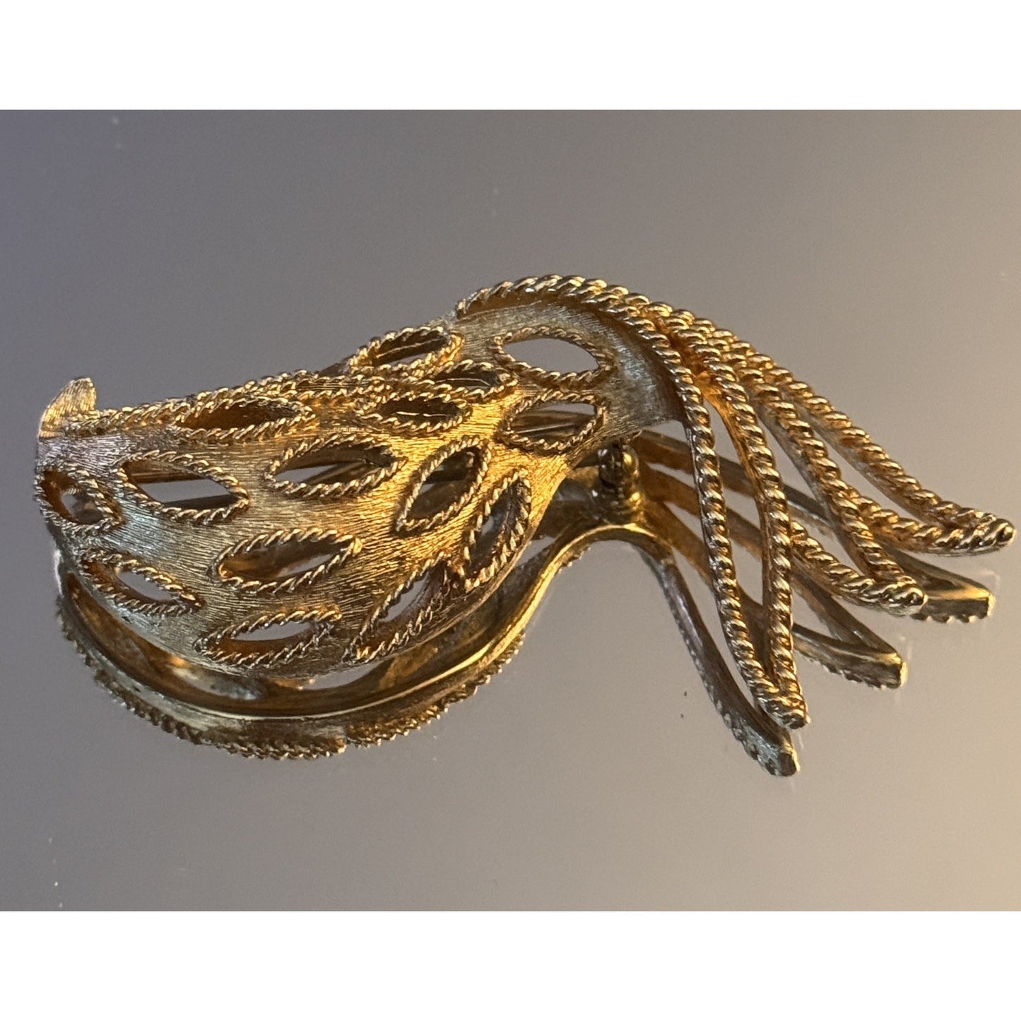 Vintage Monet Gold Tone Leaf Spray Brooch Large Openwork Textured Signed 3”