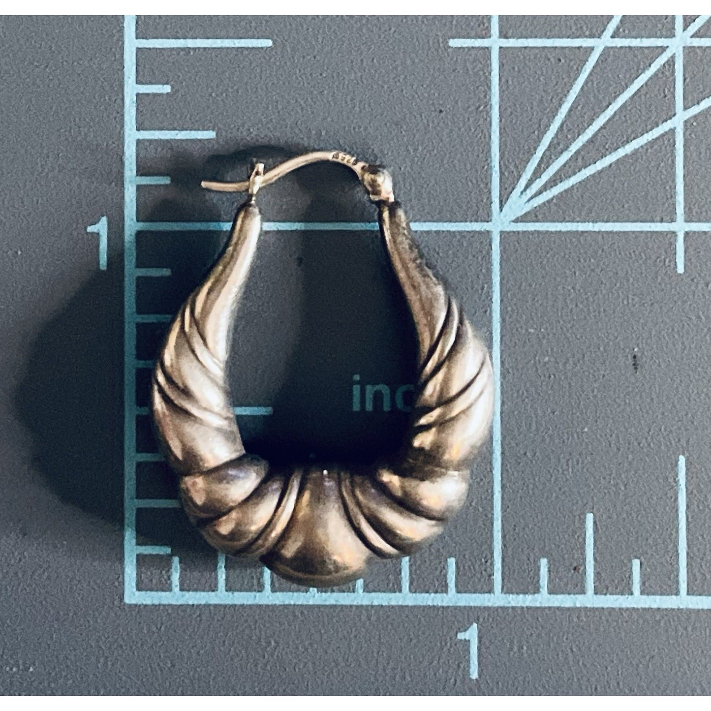 Vintage Sterling Silver 925 Sculpted Hoop Earrings Fluted Ribbed 1¼” 4g