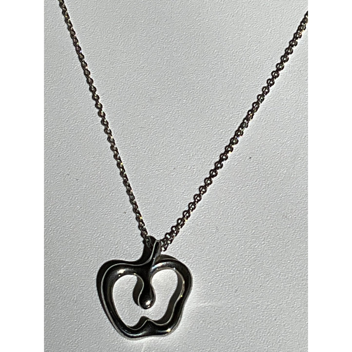 Tiffany & Co. Elsa Peretti Sterling Silver Open Apple 16” Necklace