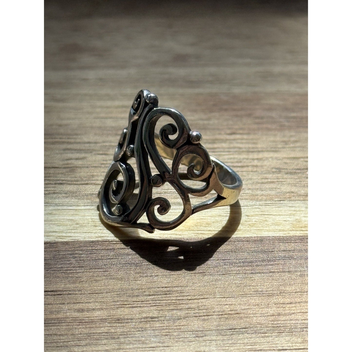 Retired James Avery Open Sorrento Sterling Silver Ring Size 9