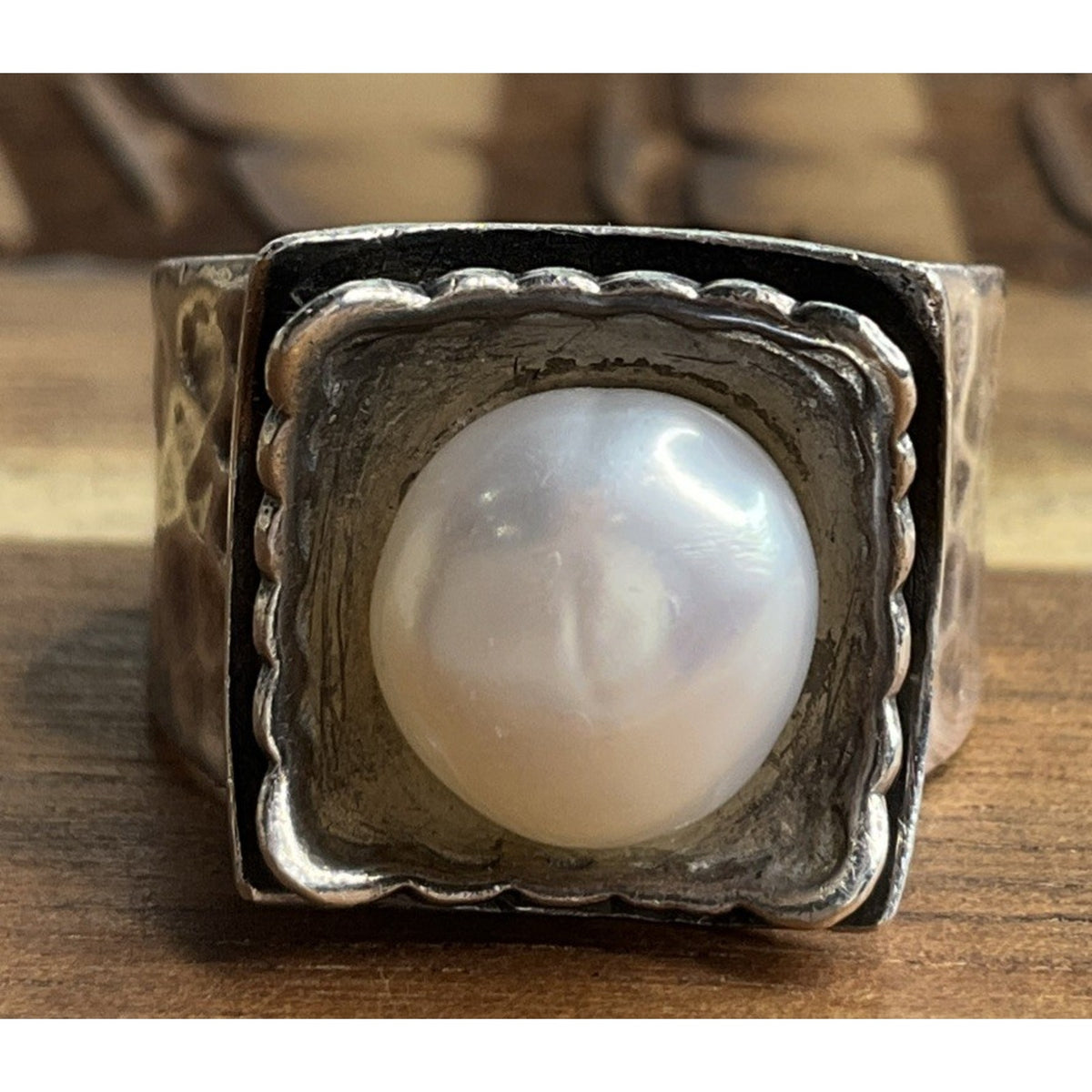 Retired Silpada Sterling Hammered Freshwater Pearl 925 Sterling Silver Ring Sz 7