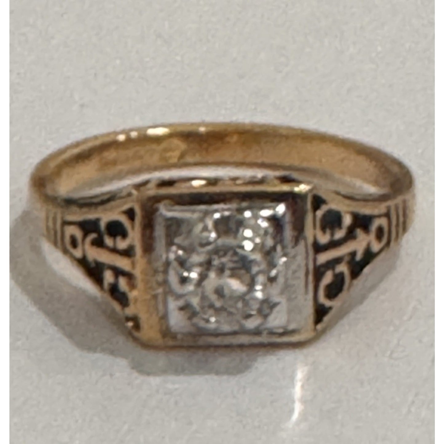 Vintage 18K HGE Yellow Gold Tone Illusion CZ Diamond Ring Art Deco Style 7.5