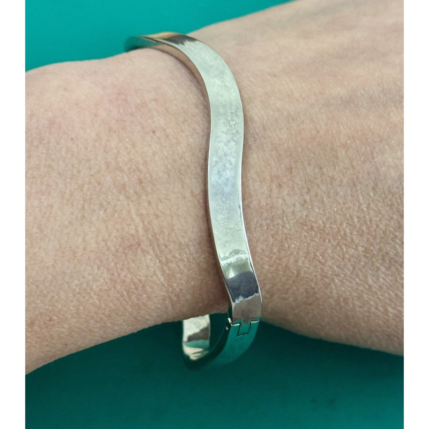 Vintage 925 Sterling Silver Modernist Mid Cen Wave Hinged Bangle Bracelet 26.2g