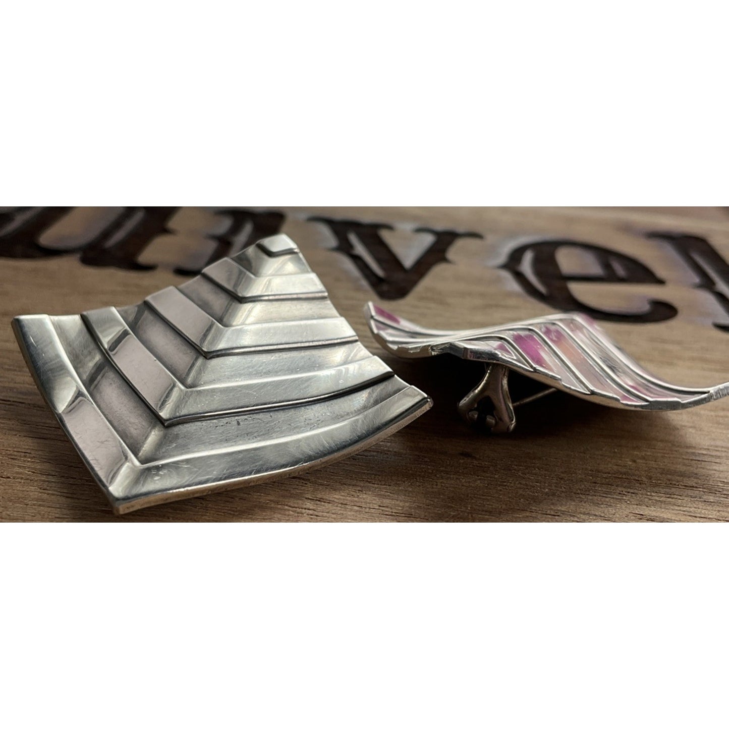 Retired James Avery Vintage Chevron Sterling Silver 90s Geometric Earrings 21g