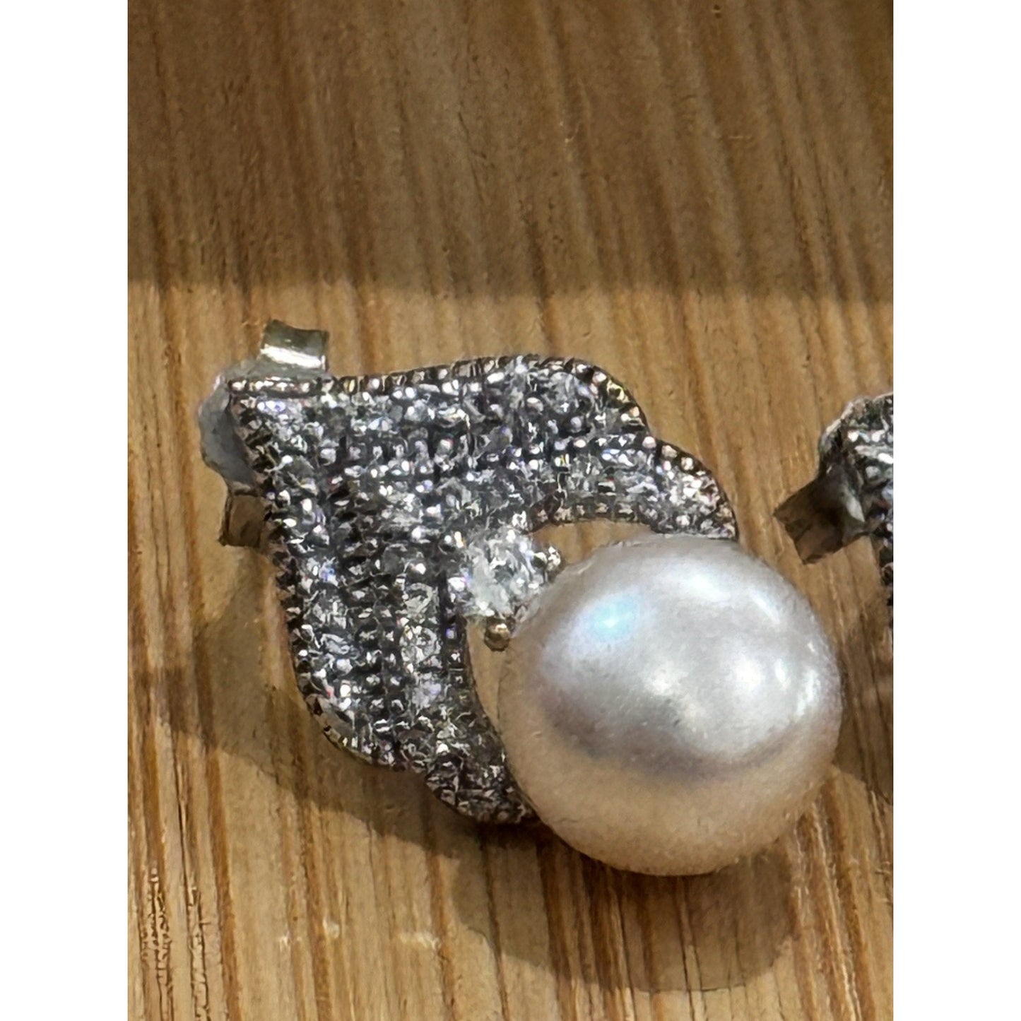 Vintage FD 925 Sterling Silver Pearl Pavé Leaf Post Back Earrings