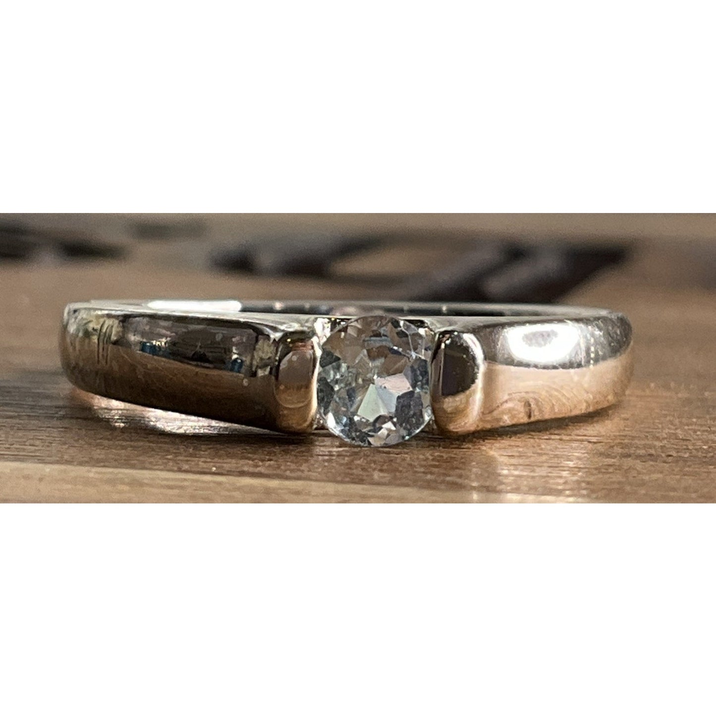 Vintage Sterling Silver Blue Topaz Solitaire Ring Natural Blue Gemstone Sz 7.25