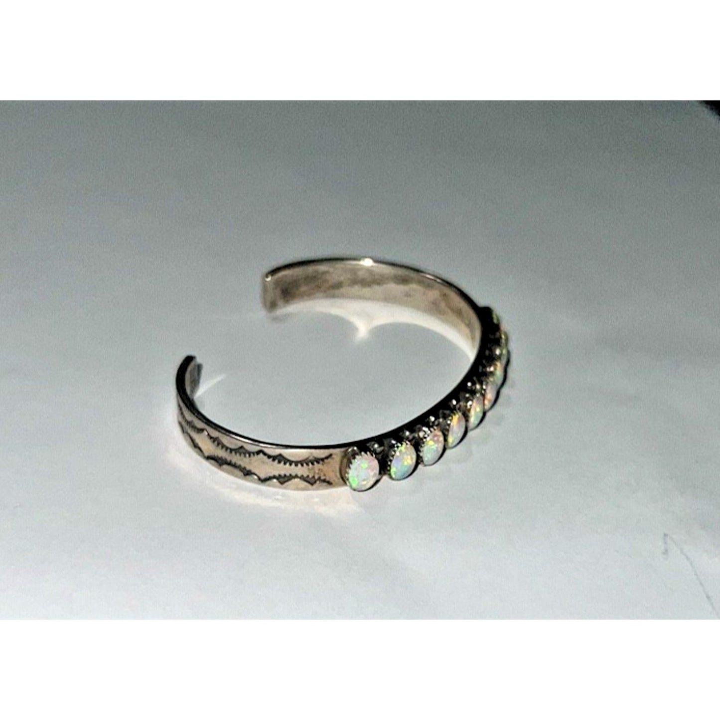 Signed Vintage Navajo Sterling Silver Opal Cuff Bracelet 19gr