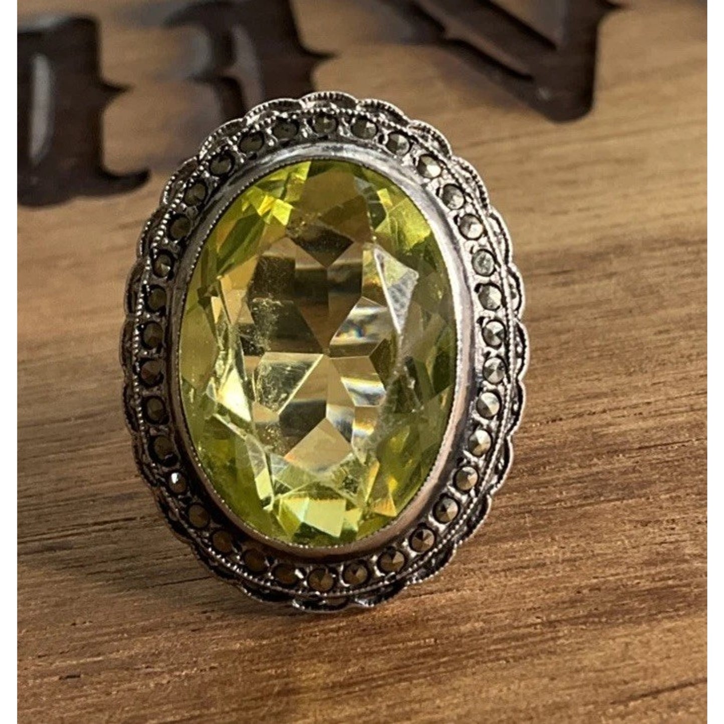 Vintage Sterling Silver Peridot Ring Size 5 Oval Yellow Green Gemstone Size 5