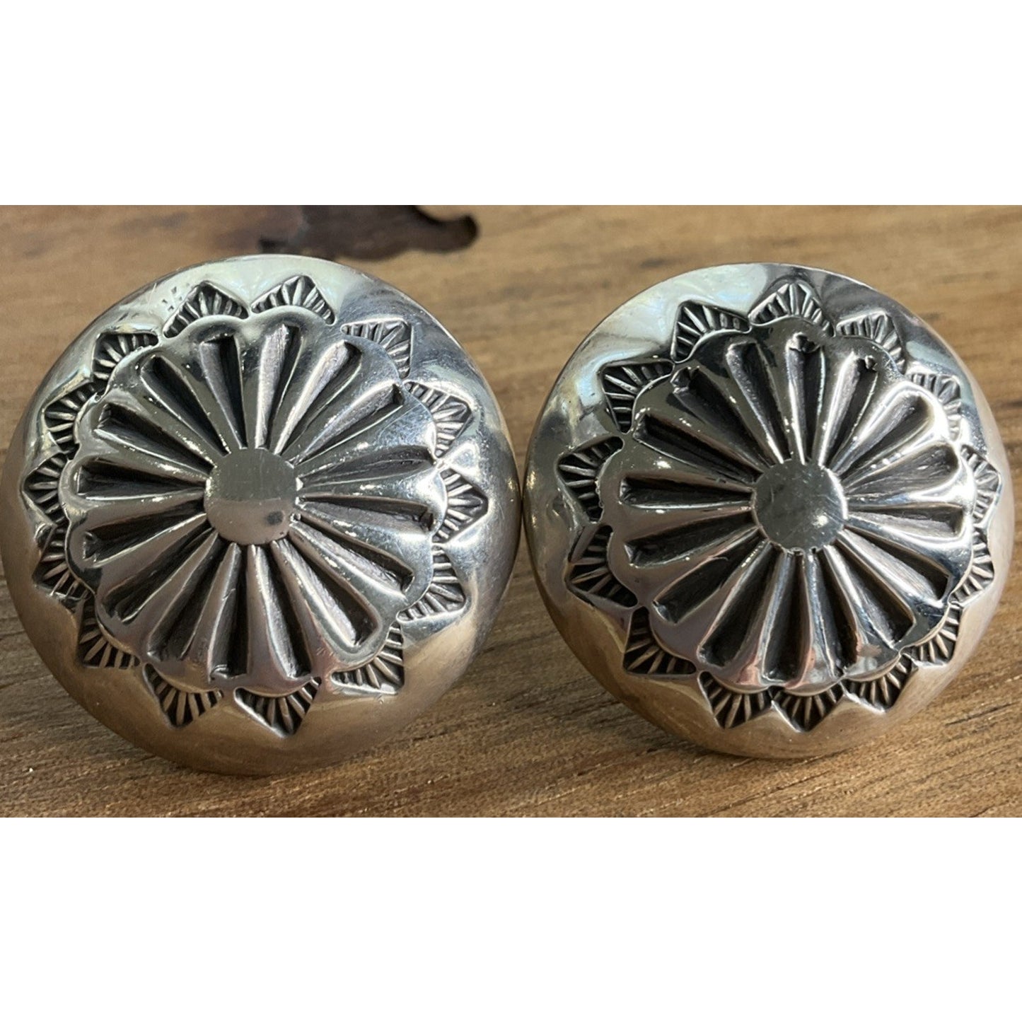 Vintage Sterling Silver Concho Floral Bold Dome Earrings 12g