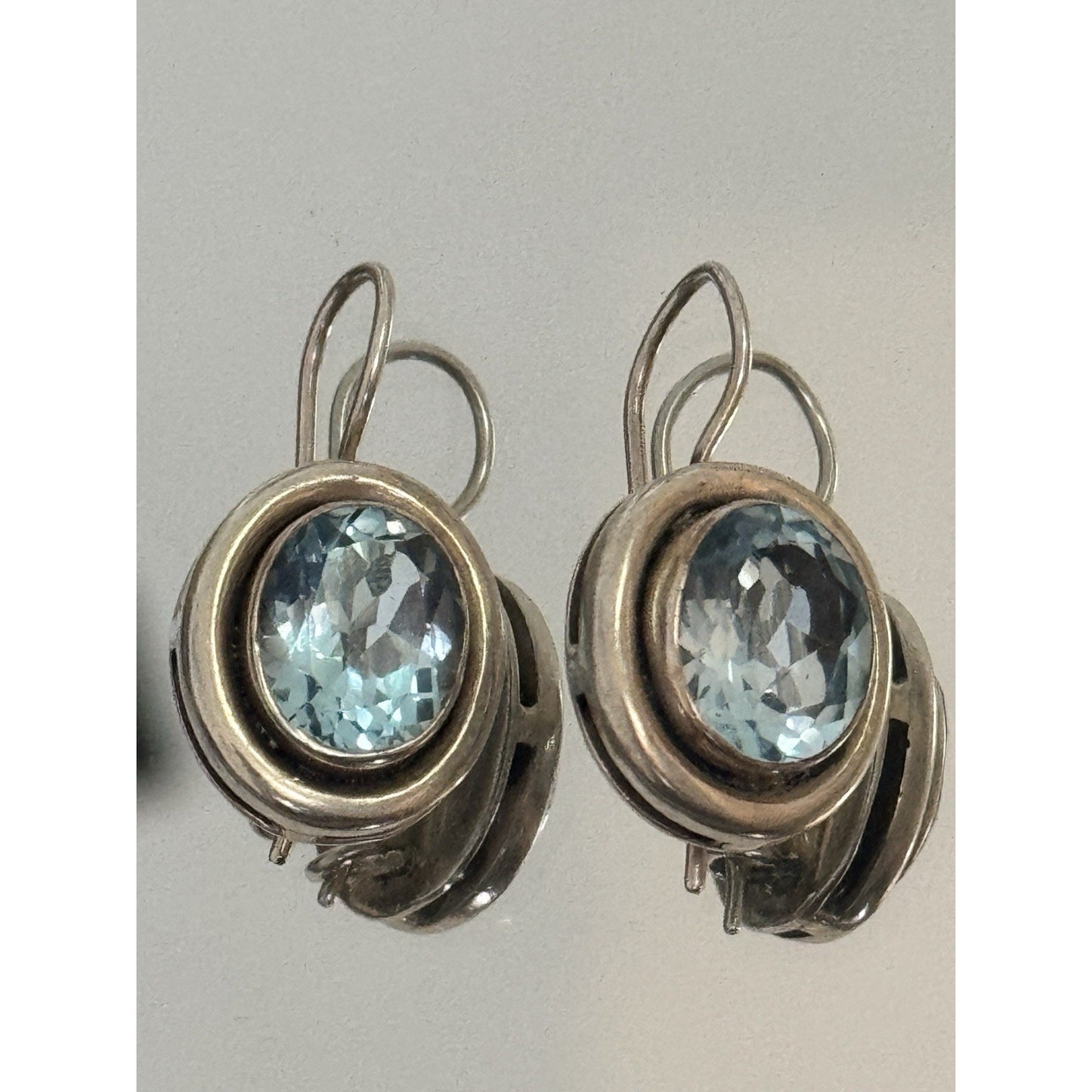 Silpada RETIRED Silver 925 Bezel Set Oval Blue Topaz Dangle Earrings W1157