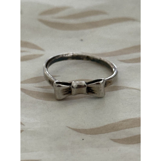 Pre Owned James Avery Retired Sterling Silver Bow Ring Size 4