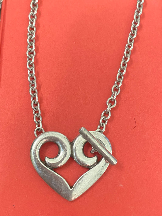 Preowned James Avery Retired Silver Heart Toggle Necklace 16”