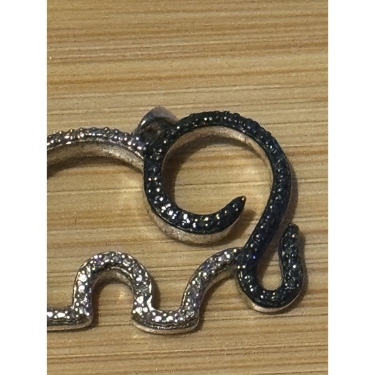 Kay Jewelers 1/10 Tow Blue And White Diamond Elephant Pendant