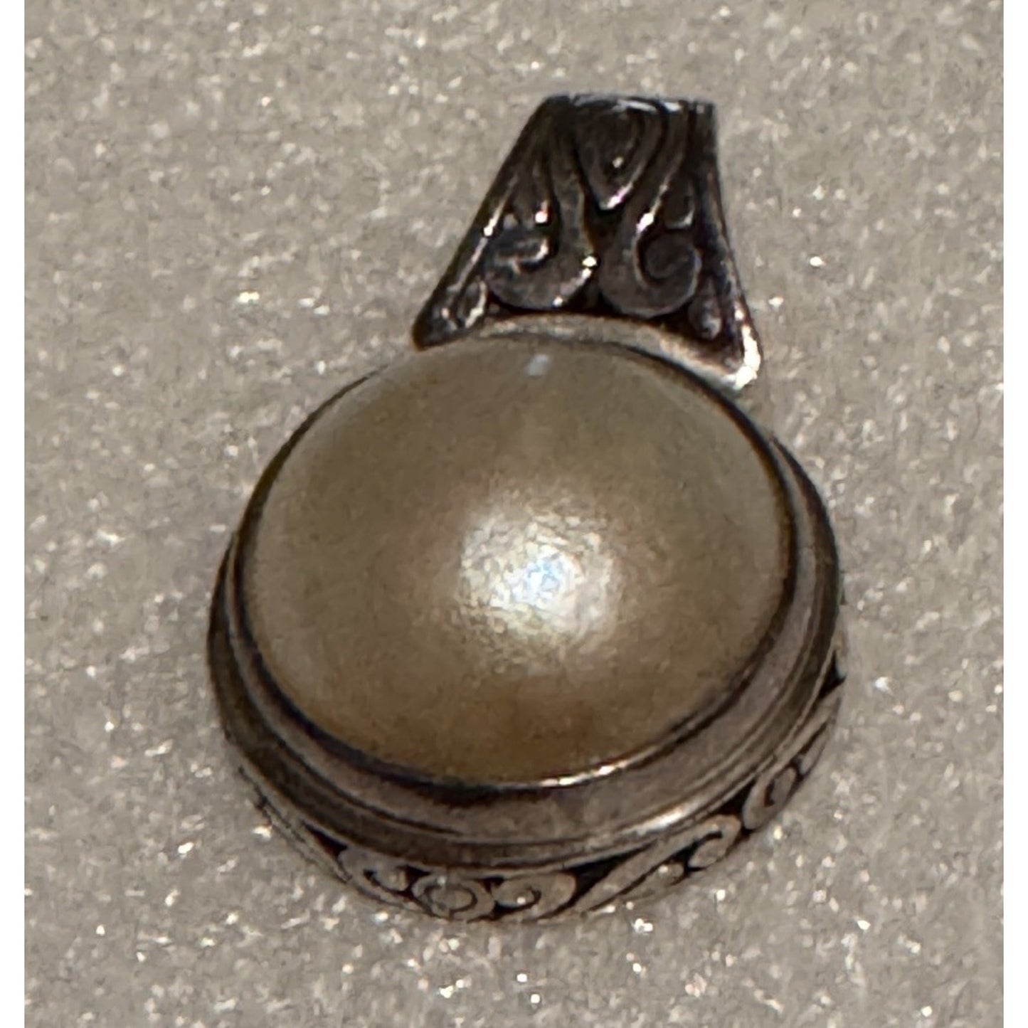 ATI 925 Sterling Silver Pearl Pendant Vintage Thai Balinese Scrollwork 6g