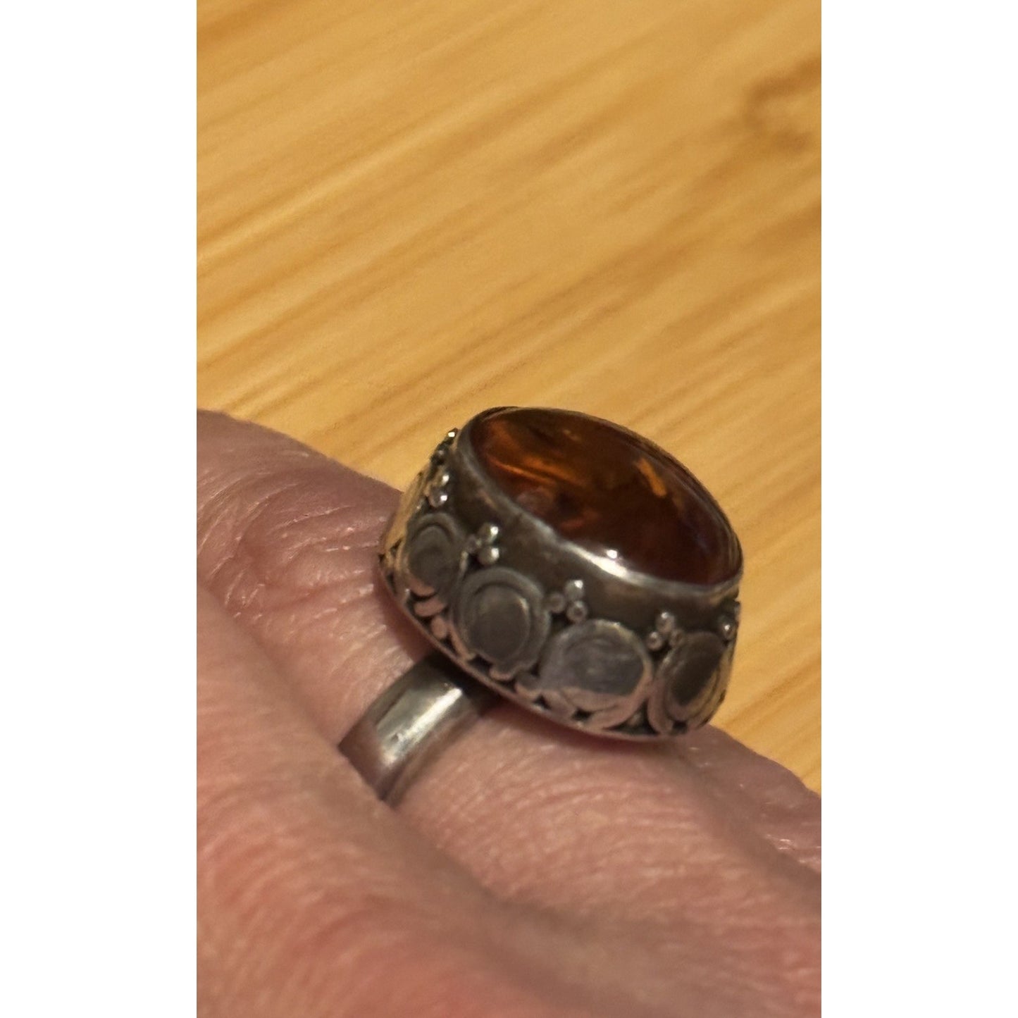 Vintage Artisan Sterling Silver Honey Amber Cabochon Statement Ring Sz 7 80-90s