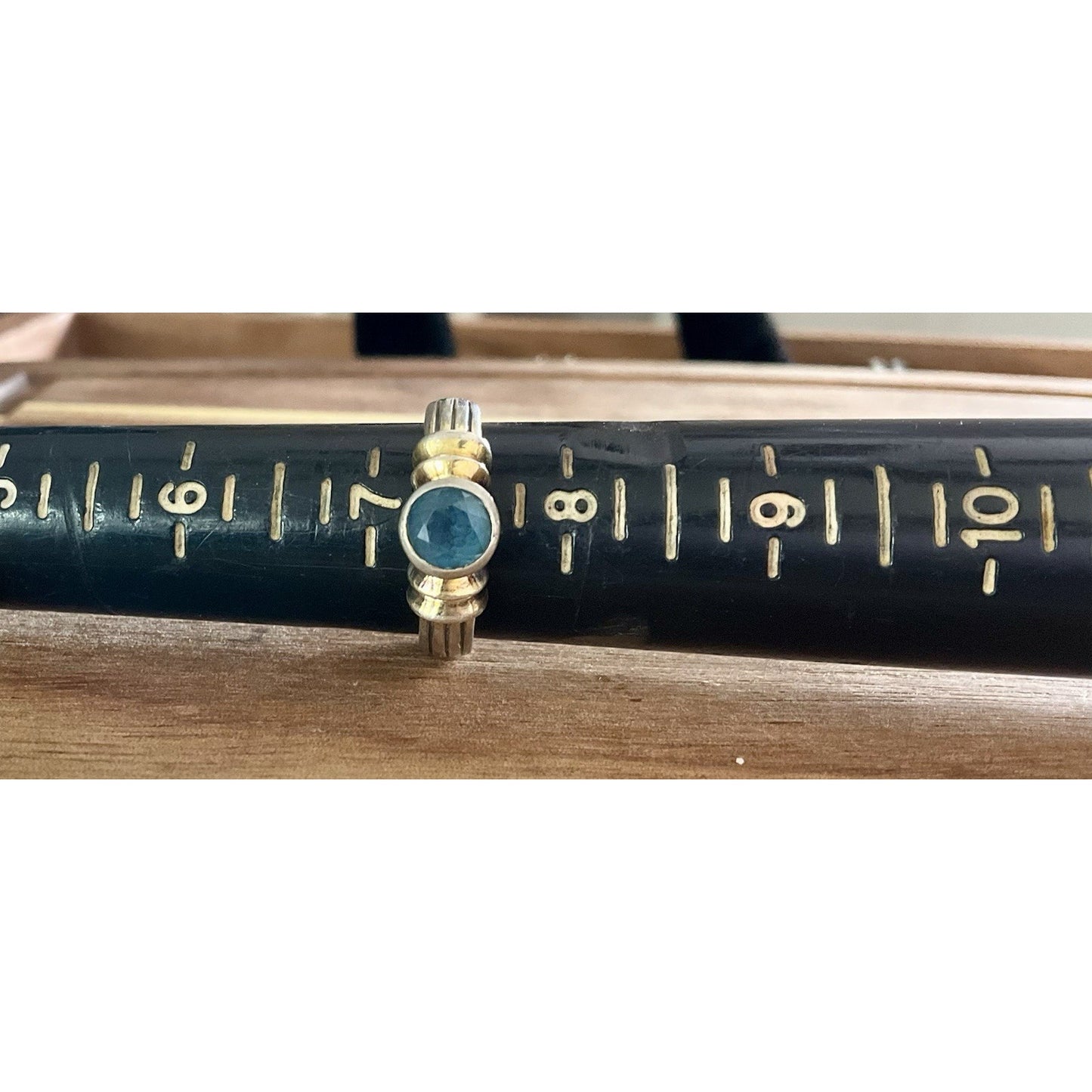 Vintage Sterling Silver Two Tone Blue Aquamarine Gemstone Ring Size 7.5