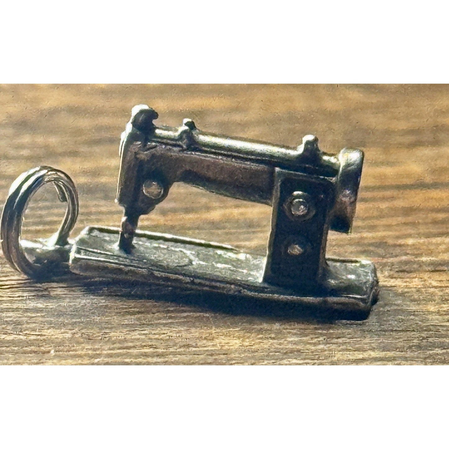 Vintage Sterling Silver 3D Detailed Sewing Machine 925 Charm
