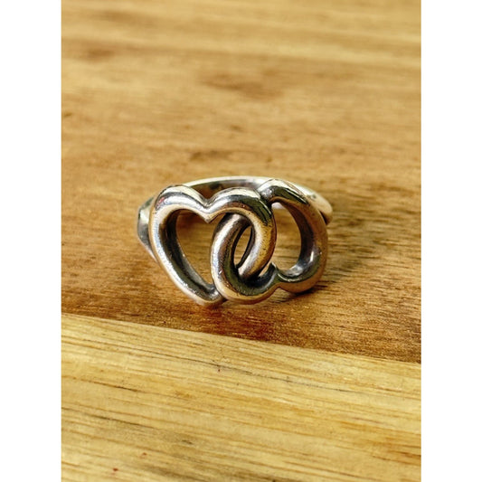 James Avery Retired Sterling Silver Two Hearts Together Ring Size 5.5