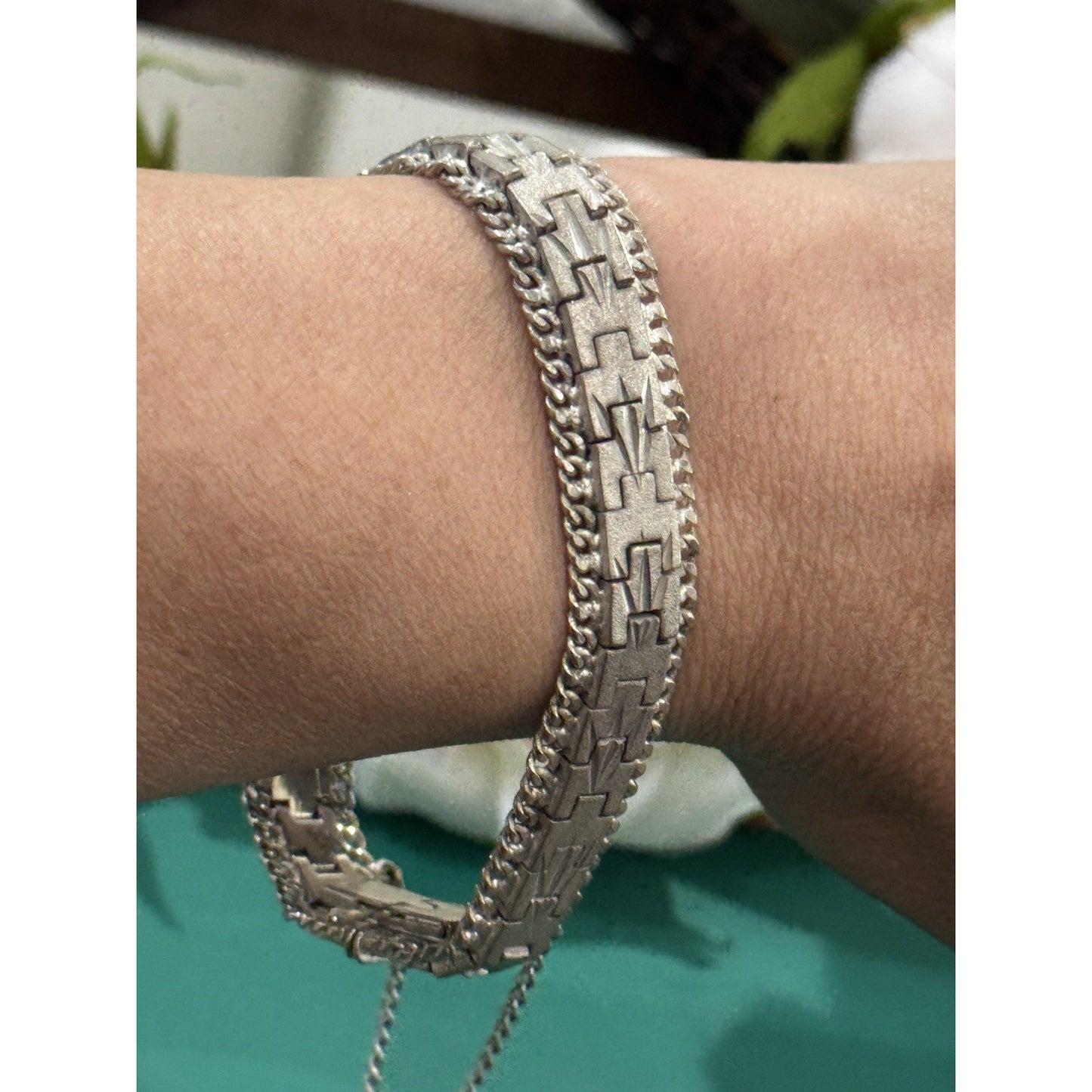 Vintage 925 Sterling Silver Arrow Geometric 70-80s Wide Bracelet 8” 40g