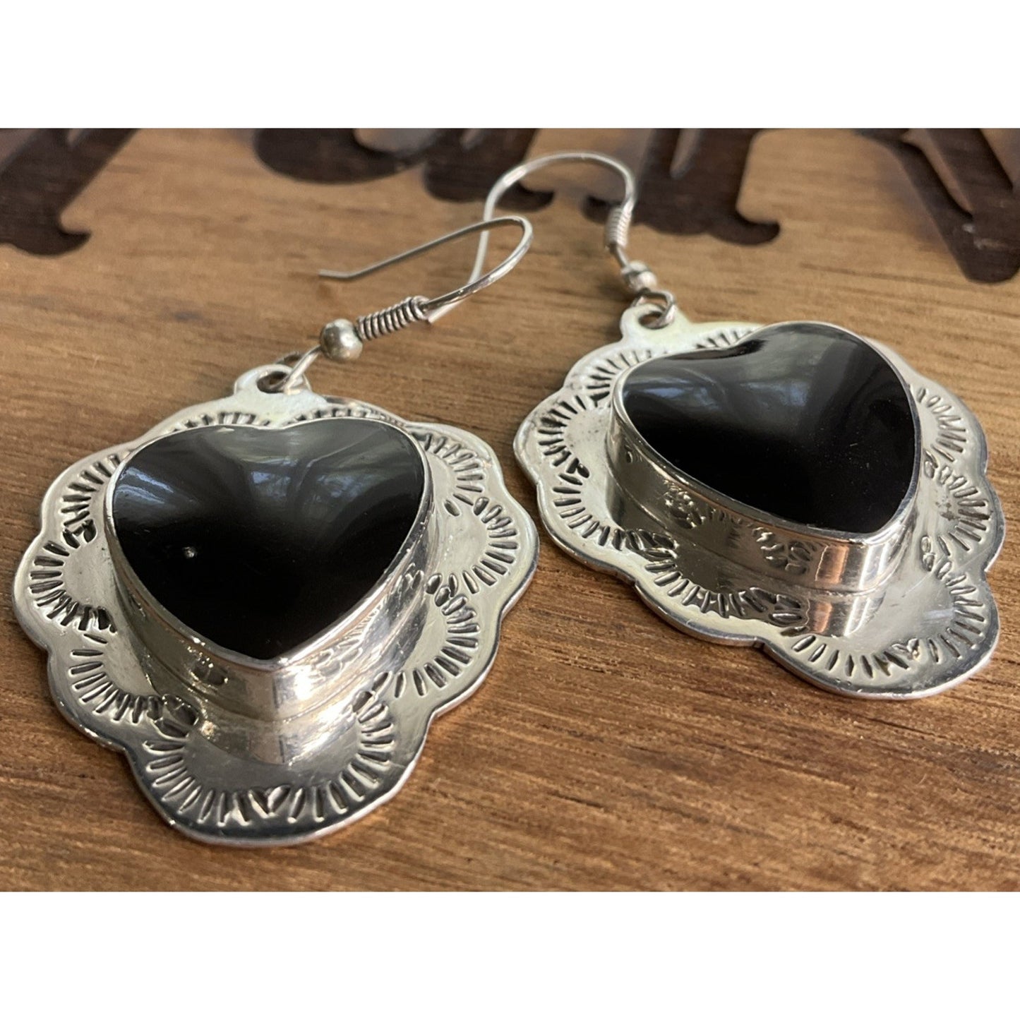 Vintage Native American Sterling 925 Black Onyx Heart Earrings Southwest 90s 13g