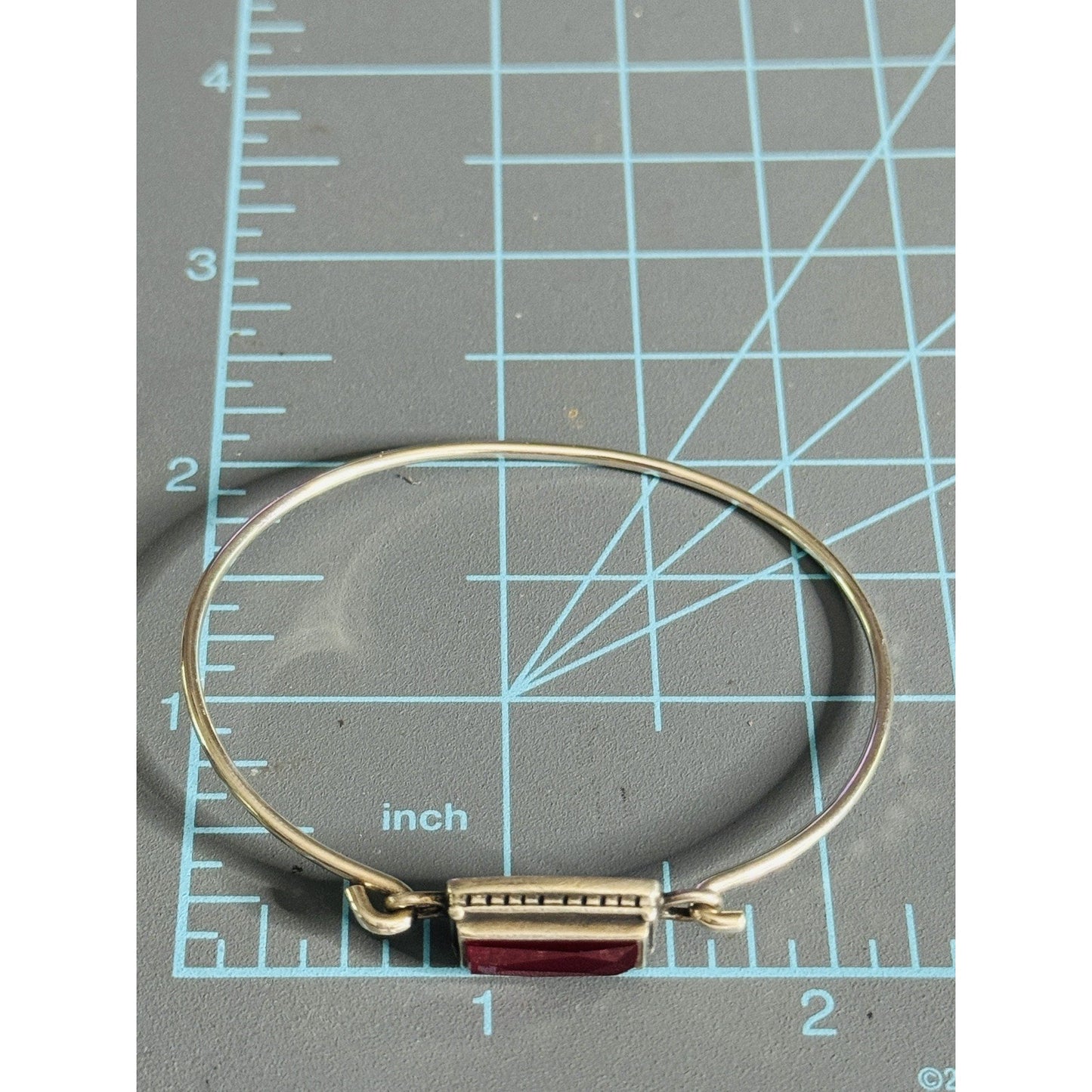 Pre-Owned James Avery Retired Palais Ruby Rouge Silver Hook On Bracelet W/ JA Box & Pouch