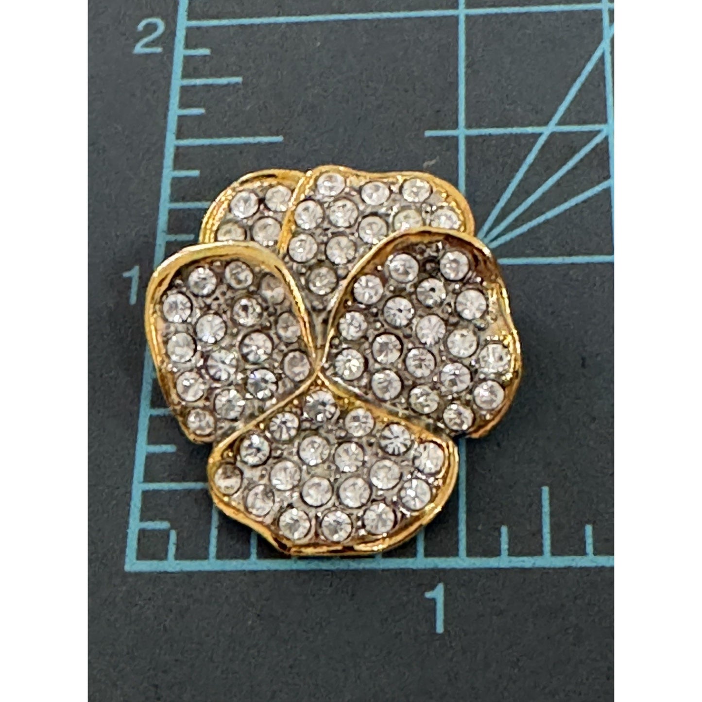 Vintage Brand New 1997 Smithsonian Crystal Pave Gold Tone Pansy Flower Brooch