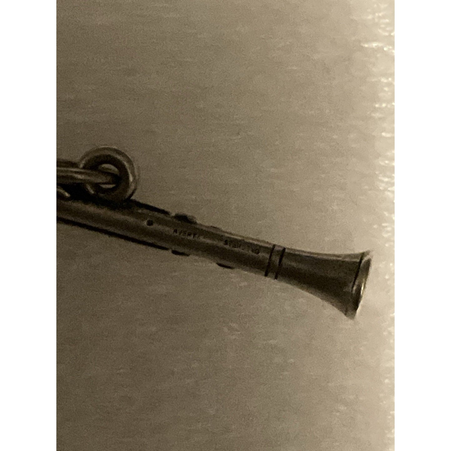 Pre owned James Avery RETIRED Sterling Silver Clarinet Musical Instrument Charm