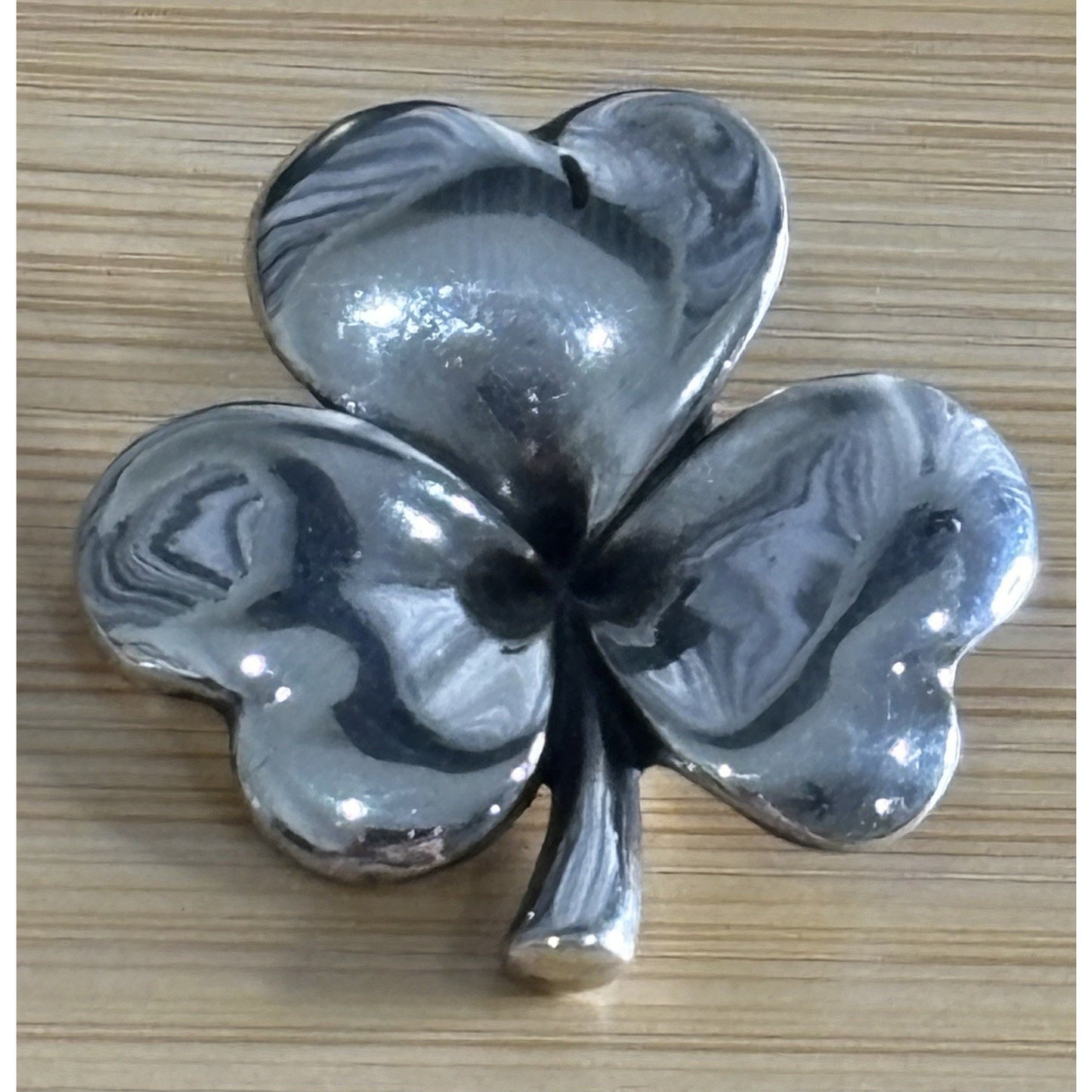 Pre owned James Avery Retired Sterling Silver Shamrock Clover Pendant