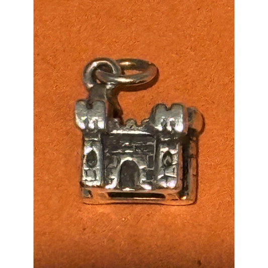 James Avery Retired Silver Sand Castle Beach Theme Charm Pre-Owned
