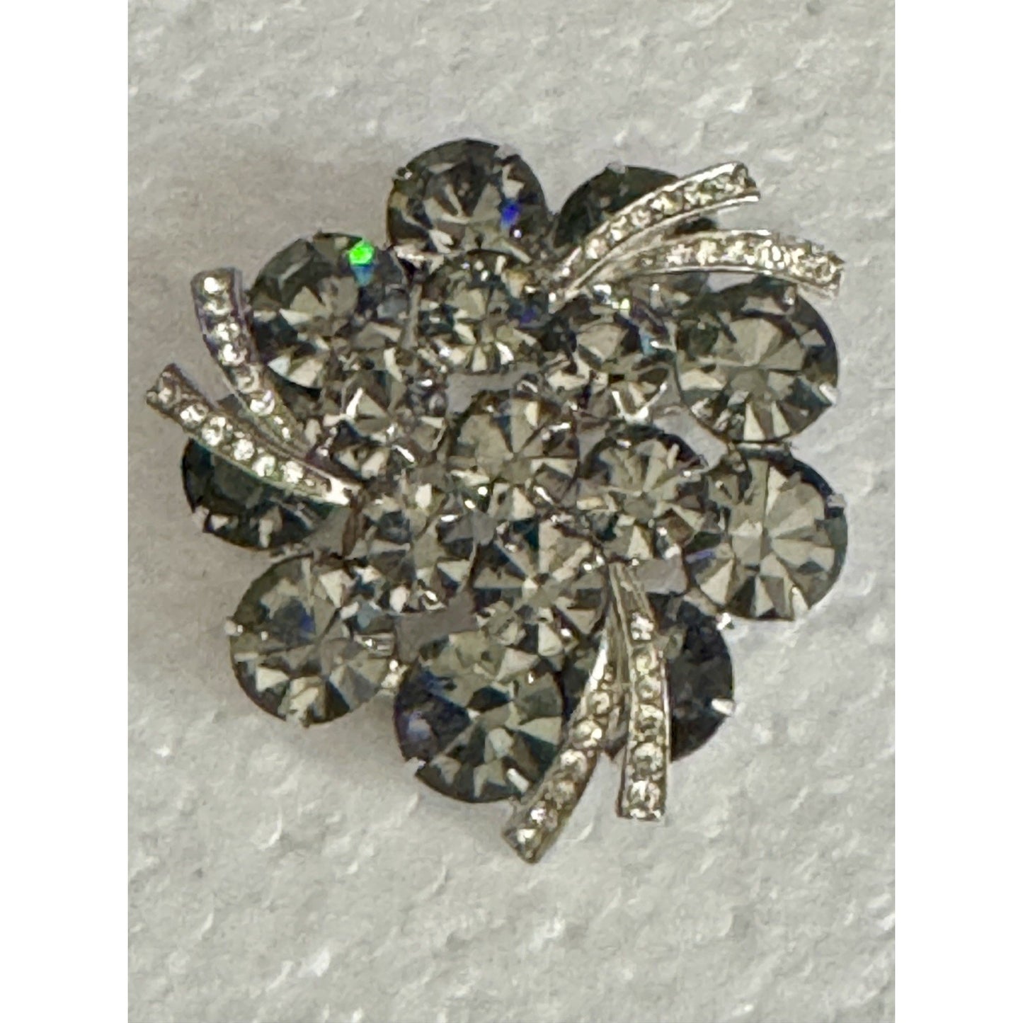 Vintage Weiss Smoky Gray Rhinestone Brooch & Earrings Demi Parure Mid Century