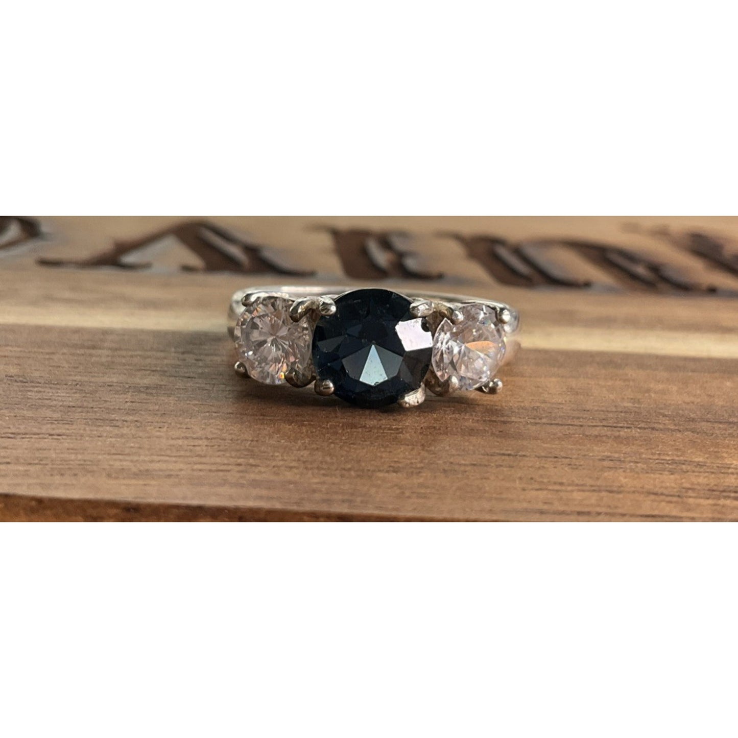 Vintage 925 Sterling Silver Blue Sapphire CZ 3 Stone Ring Sz 10.5