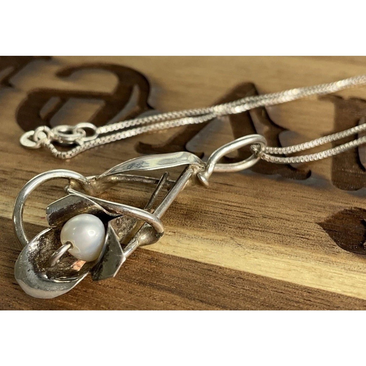 Vintage Sterling Silver Genuine Pearl Flower Pendant and 925 Necklace