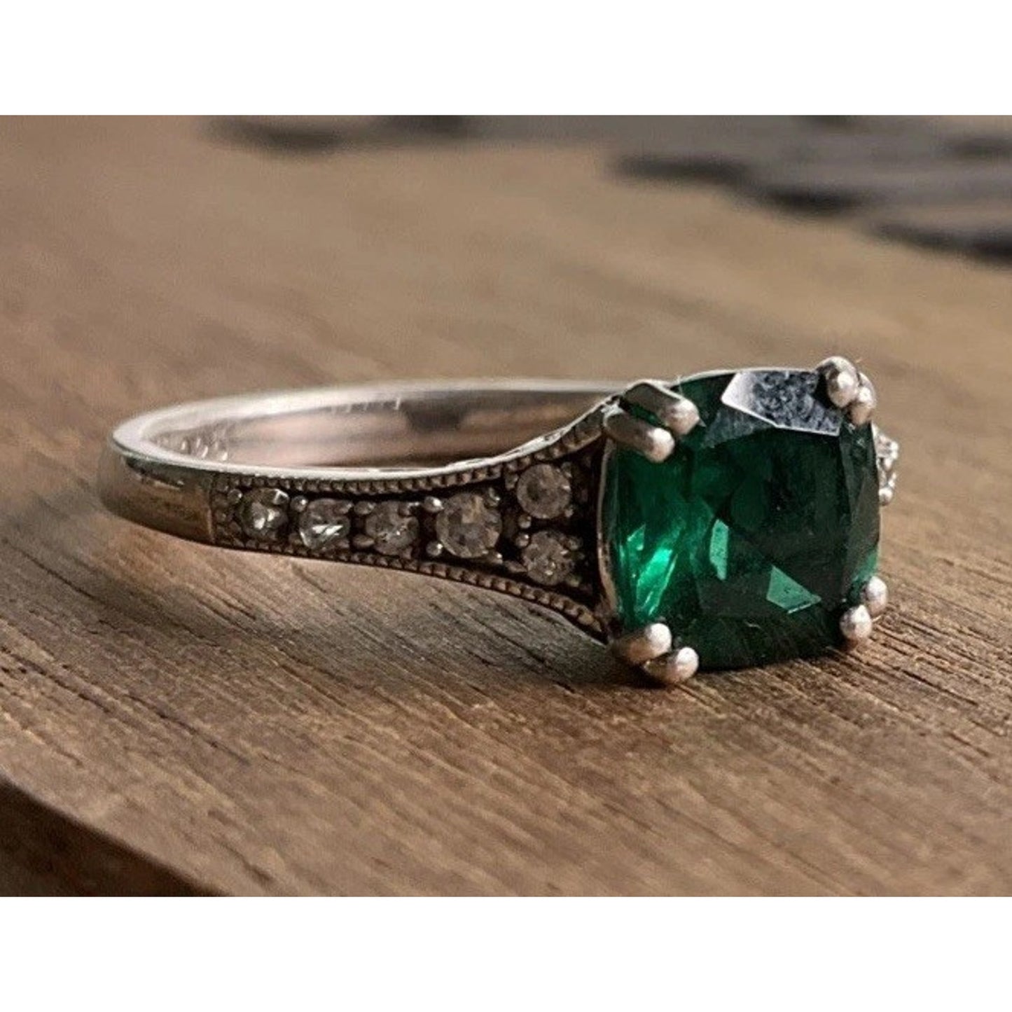Vintage Sterling Silver Emerald Style Green Stone w/ White Sapphires Ring Size 7