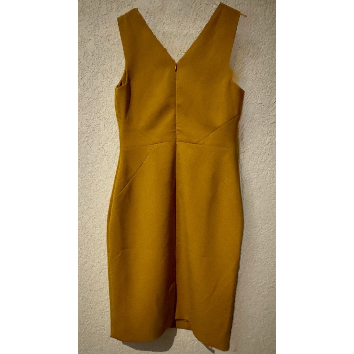 NWT Banana Republic Dress Size 2 Mustard Gold V Neck Sheath Career $99 MSRP