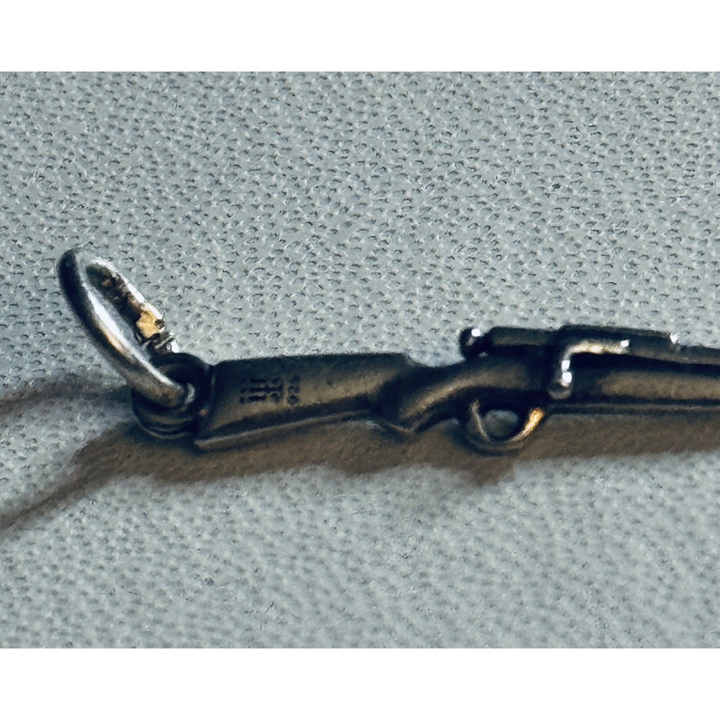 Pre Owned James Avery Retired 3D Bolt Action Rifle Charm