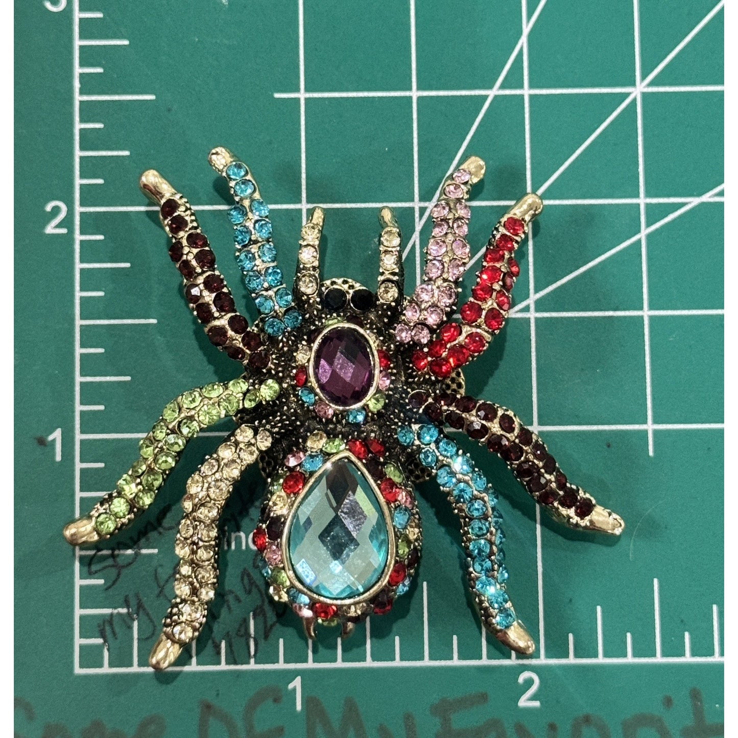 BNWOT Multi Color Rhinestone Silver Long Legs Spider Scarf Magnetic Brooch Pin