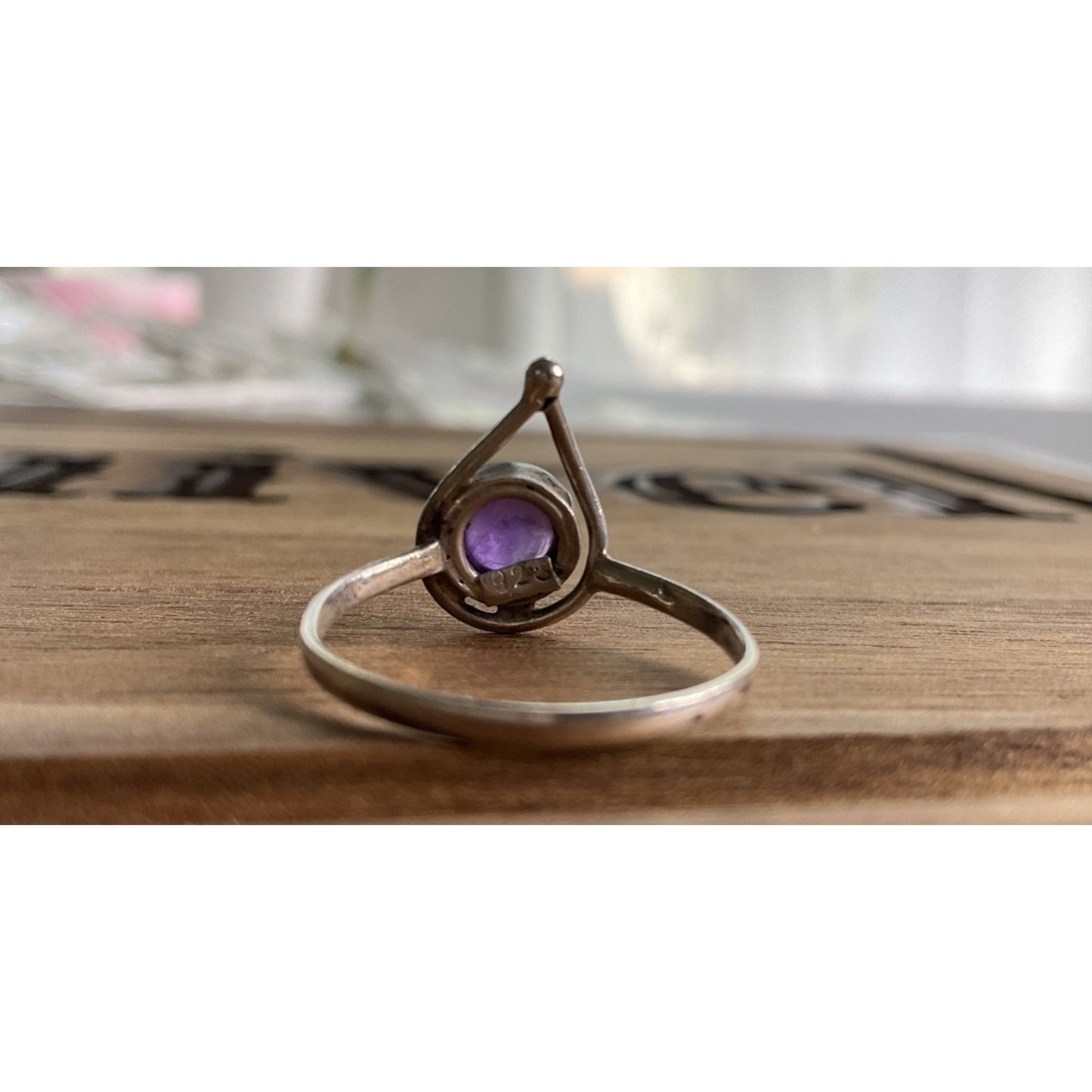 Vintage 925 Sterling Silver Purple Amethyst Cabochon Ring